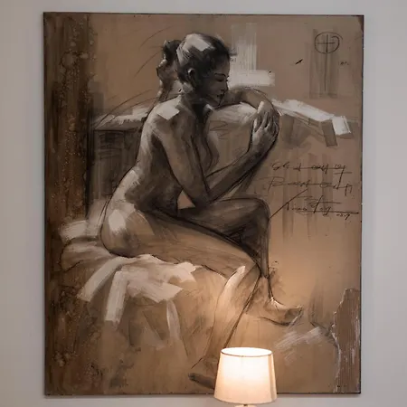 Apartment Larger Than Usual 3bd *