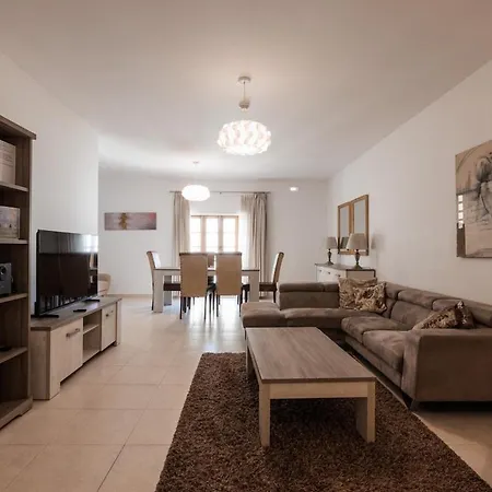Apartment Larger Than Usual 3bd Sliema