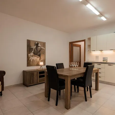 Apartament Larger Than Usual 3bd