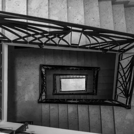 Larger Than Usual 3bd Appartement *